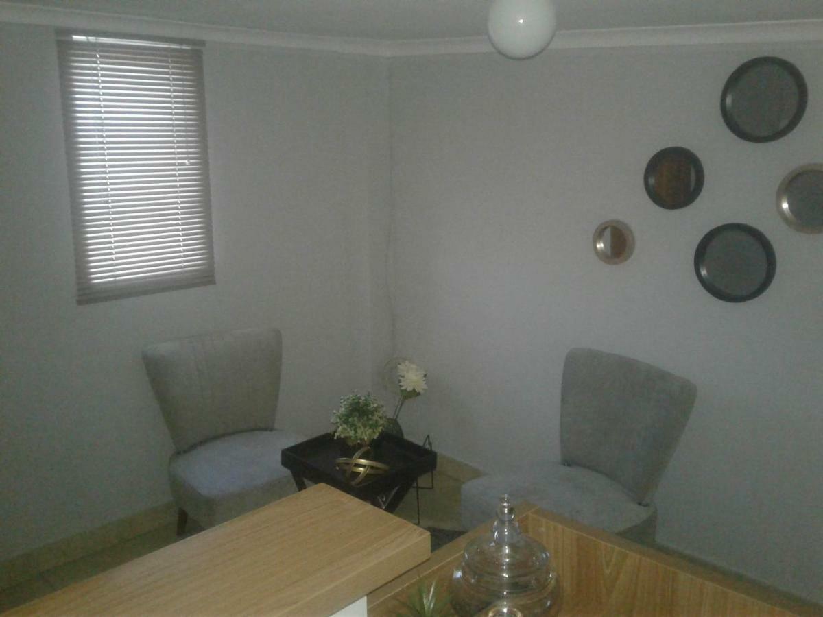 Denver Echo Exec. Guest House Maseru Exterior foto